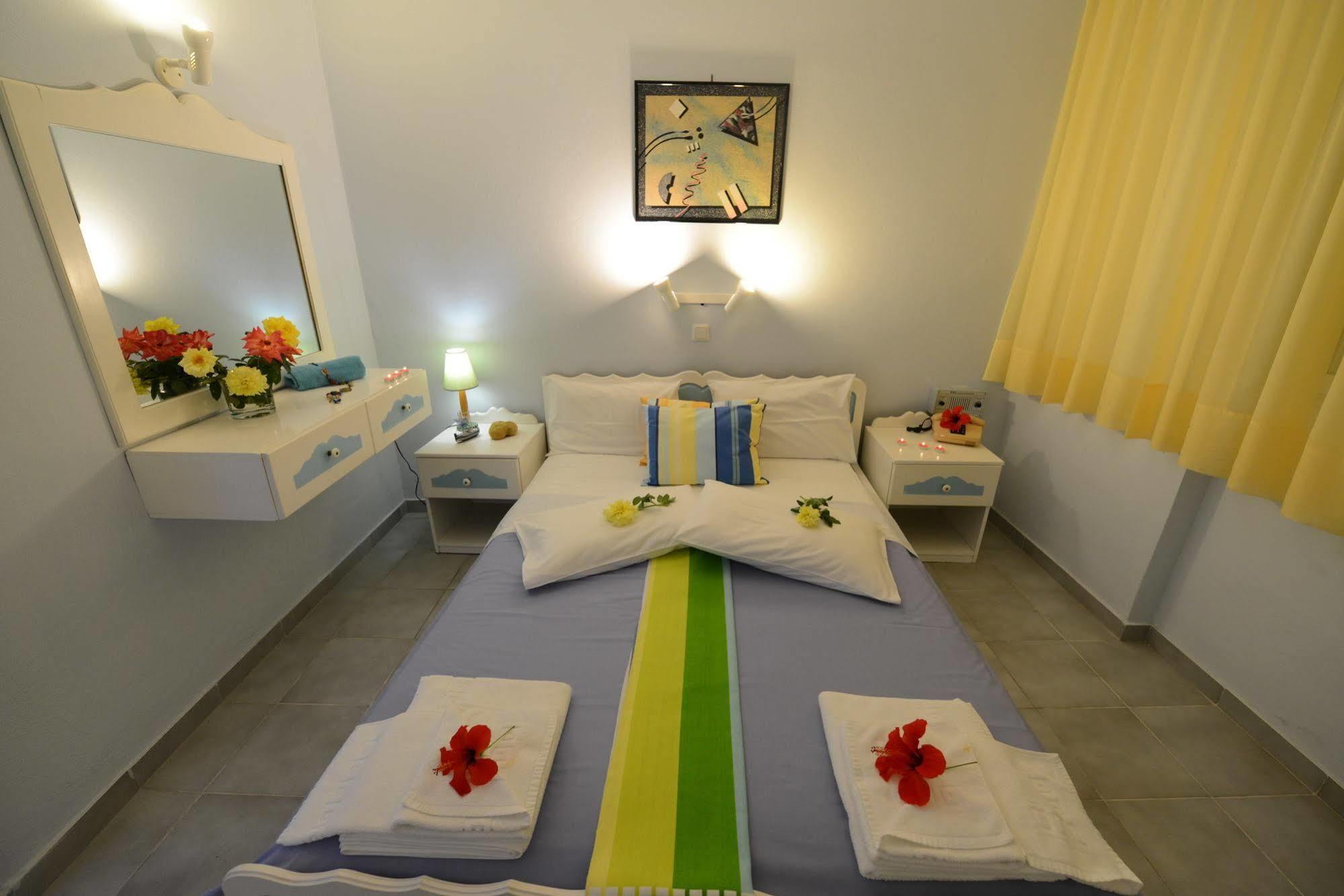 Golden Star Relax Hotel - Adults Only 16 Plus Tigaki Exterior foto